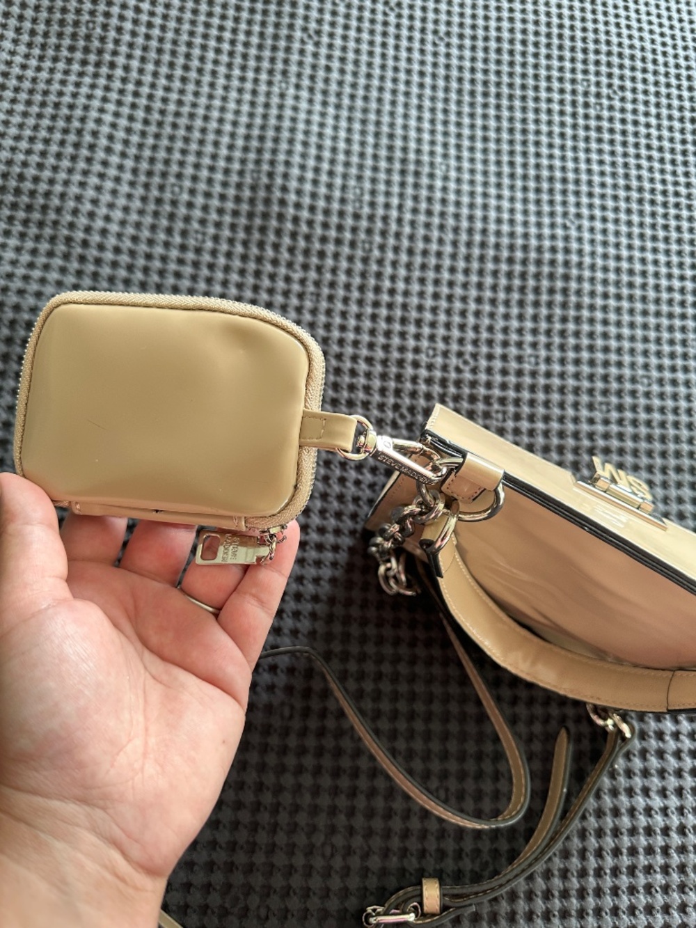Steve Madden purse with Feux leather - Picture 5 of 7